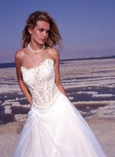 Bridal Dress: Lady Dandelion