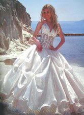 Bridal Dress: Lady TulipIvory