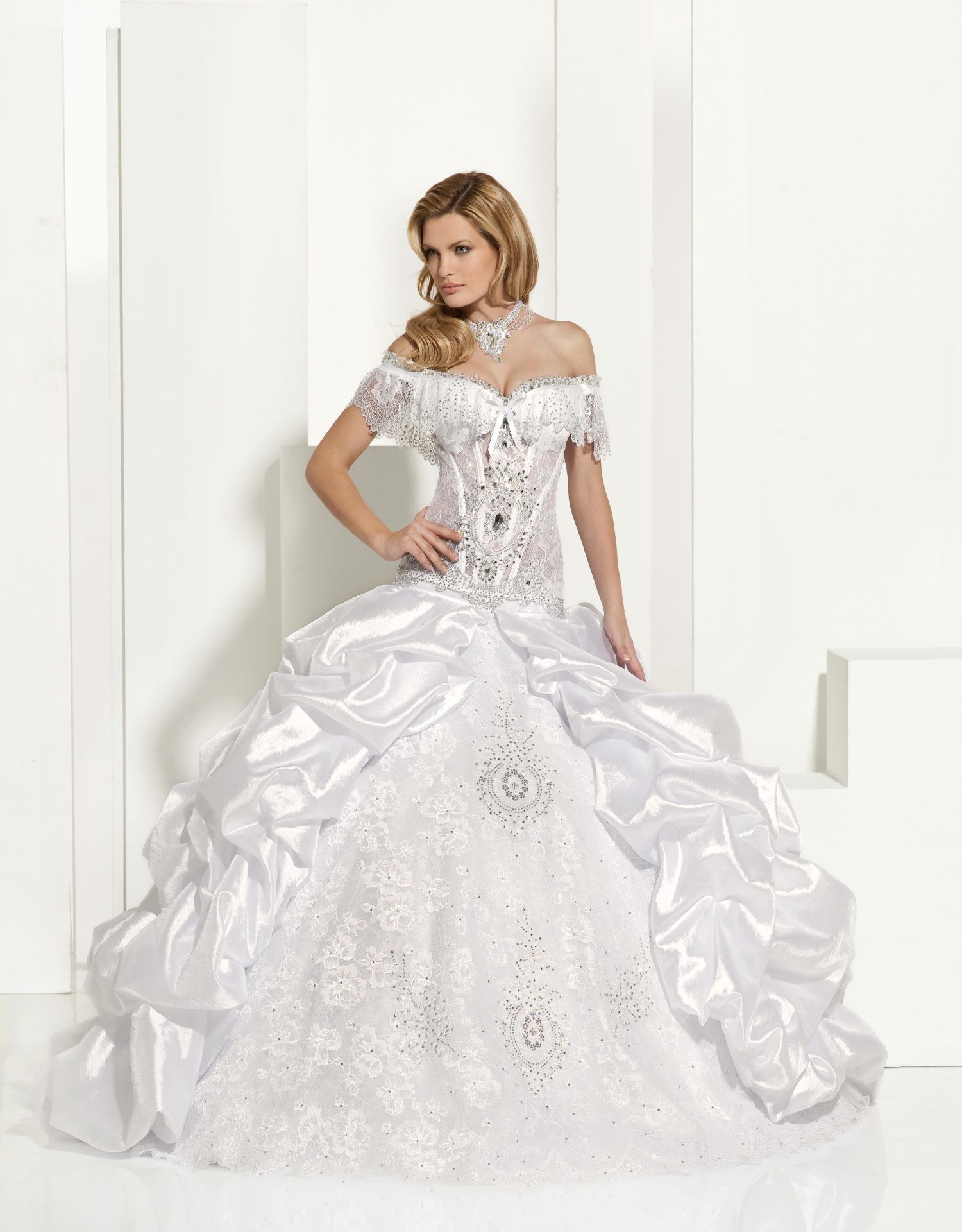 Wedding Dress - Lady Macelina - Lady Macelina Skirt - Lady Macelina Necklace - Lady Isabelle Train | MyLady Bridal Gown