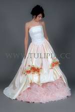 Bridal Dress: Autumn