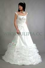 Bridal Dress: Vanilla