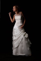 Bridal Dress: Aquilegia