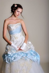 Bridal Dress: Viol