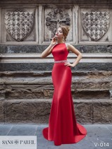 Evening Dress: Sans Pareil Collection 2017: V-014 