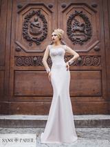 Evening Dress: Sans Pareil Collection 2017: V-030 